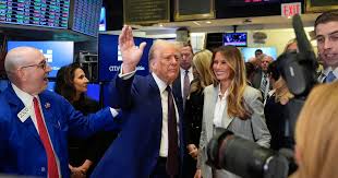 Trump investment accounts made 3,600 trades in three months