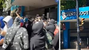 Teen arrested after hundreds gather at Vancouver Scientology building