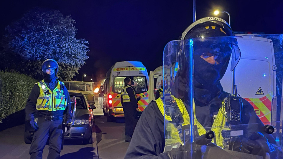 Five sentenced over Ely riot as courtroom anger erupts