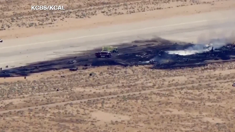 Eight killed after B-52 crashes at Edwards Air Force Base