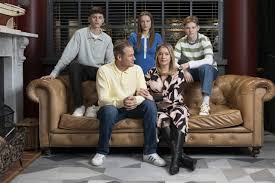 خط داستانی Hollyoaks «ویرانگر اما مهم»