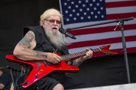 David Allan Coe, chanteur qui a écrit "Take This Job and Shove It", est mort à 86 ans