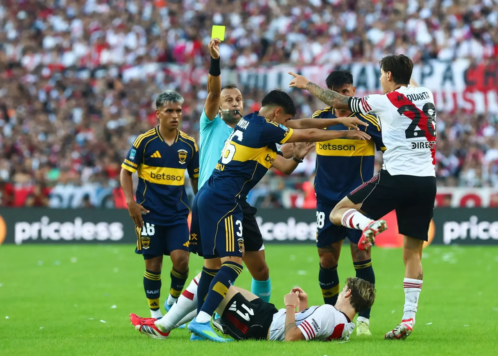 Darío Herrera (Argentine) désigné pour arbitrer Iran–Belgique