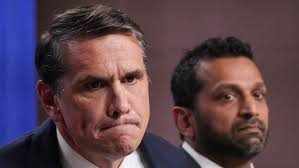 Le SPLC inculpé alors qu’une affaire du DOJ fait suite à des turbulences au sein de la direction