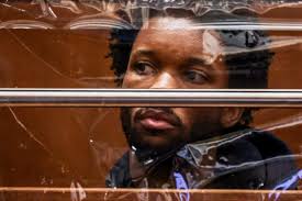 D4vd comparaît devant un tribunal de Los Angeles alors que les procureurs exposent leur dossier de meurtre