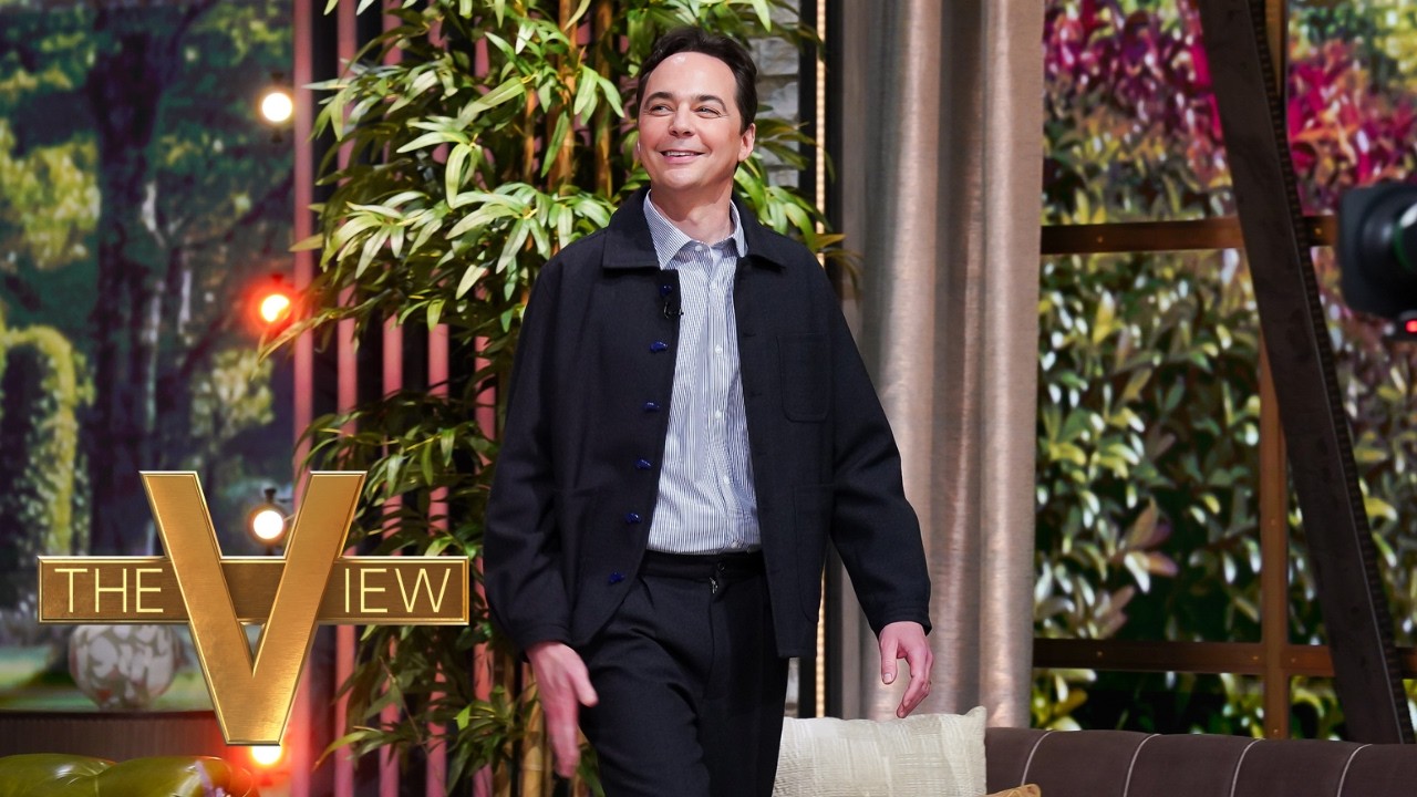 Jim Parsons dit que le rôle de la mère de Rose l'a attiré vers « Titaníque »