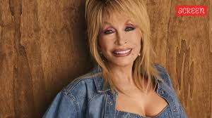 Dolly Parton annule sa résidence à Las Vegas, déclare que sa santé s’améliore
